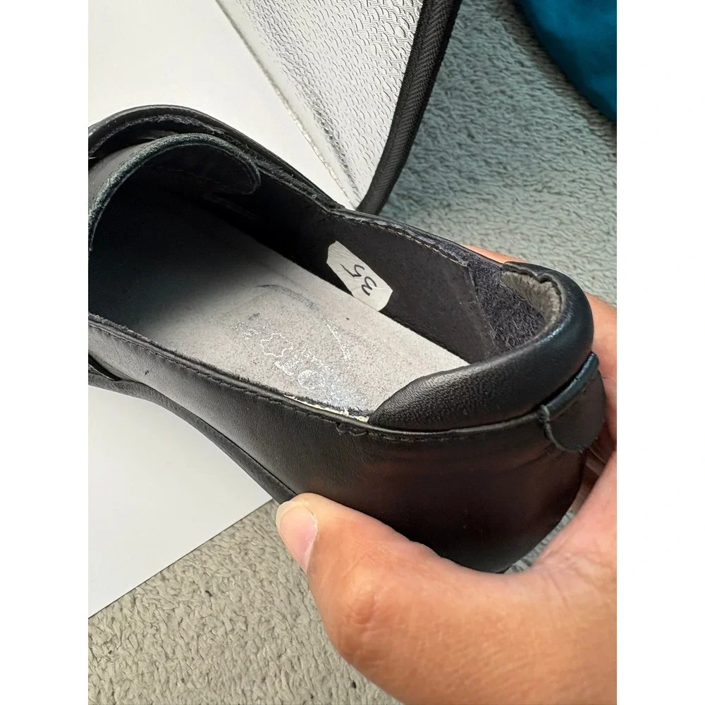 Naot Kirei Black Leather Mary Jane Comfort Shoe Women EU 35 Hook Loop Orthopedic